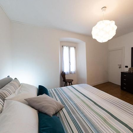 Family Nest Overlooking Lake Como - By Rent All Como Argegno Esterno foto