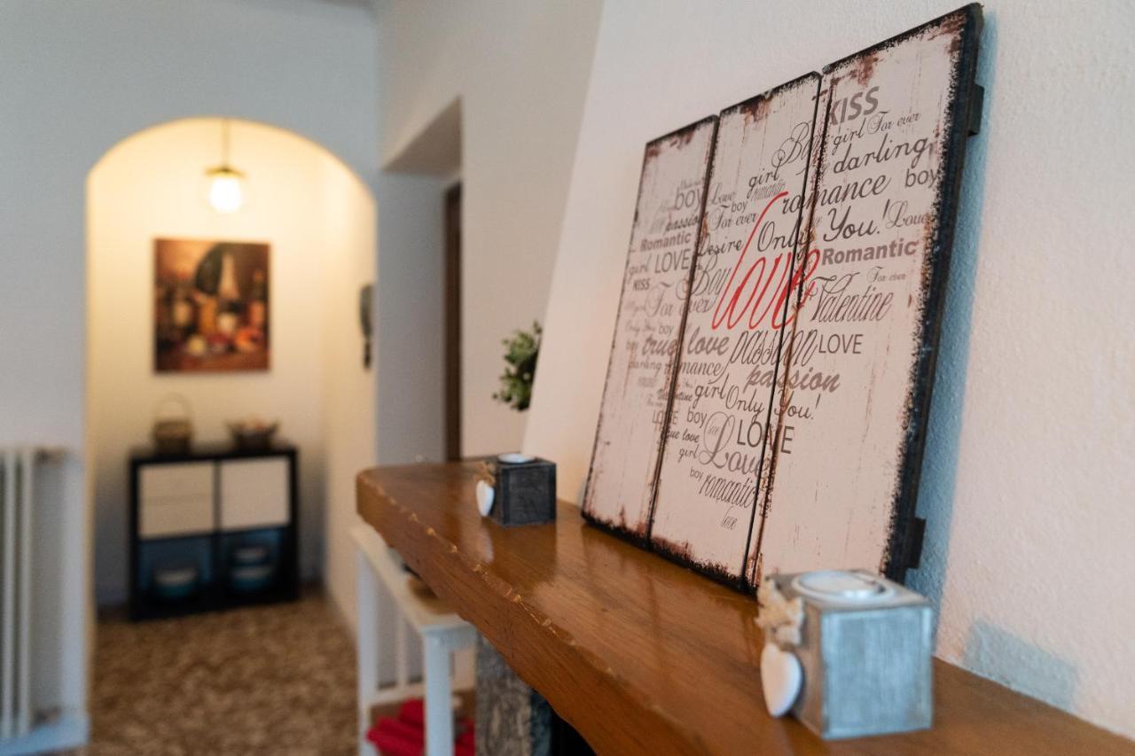Family Nest Overlooking Lake Como - By Rent All Como Argegno Esterno foto