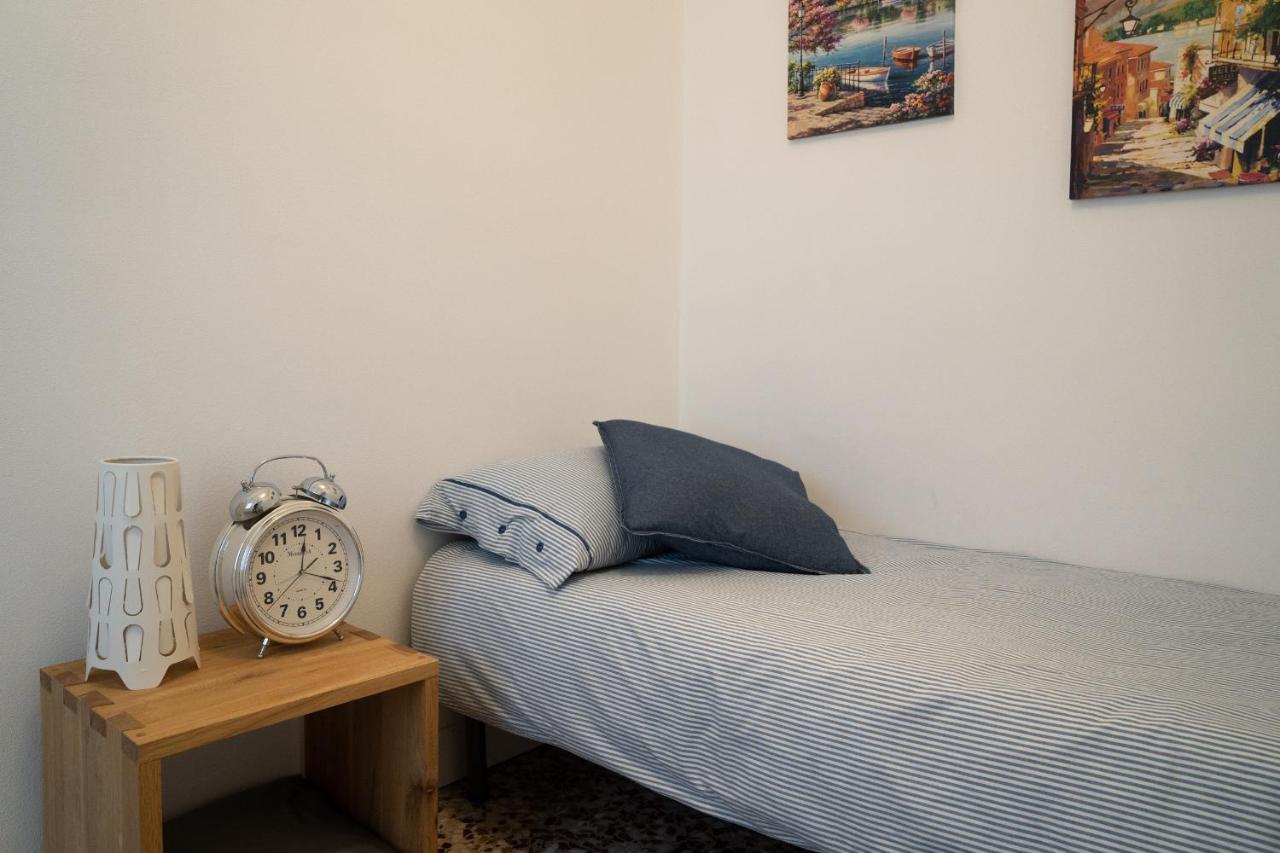 Family Nest Overlooking Lake Como - By Rent All Como Argegno Esterno foto