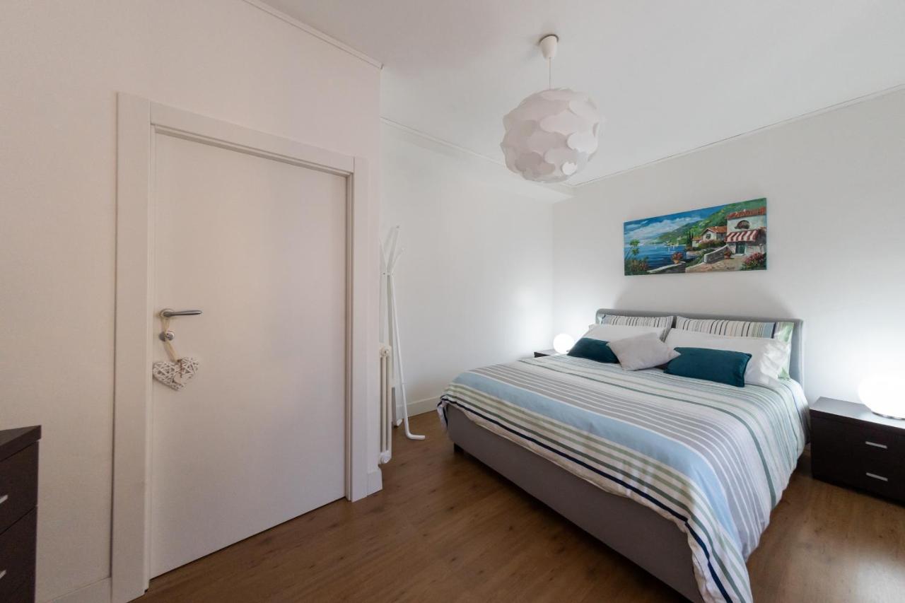 Family Nest Overlooking Lake Como - By Rent All Como Argegno Esterno foto